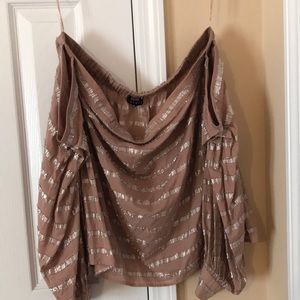 Off-the-shoulders Top